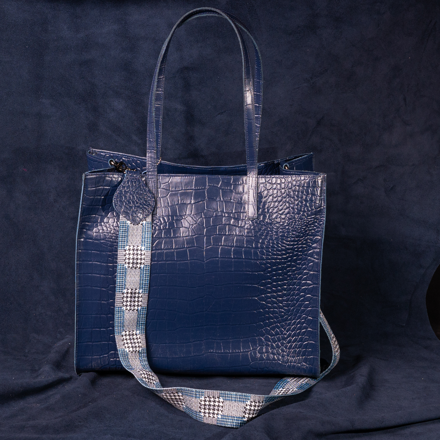Дизайнерска чанта - Blue LUXARINA - 5011-41 - 