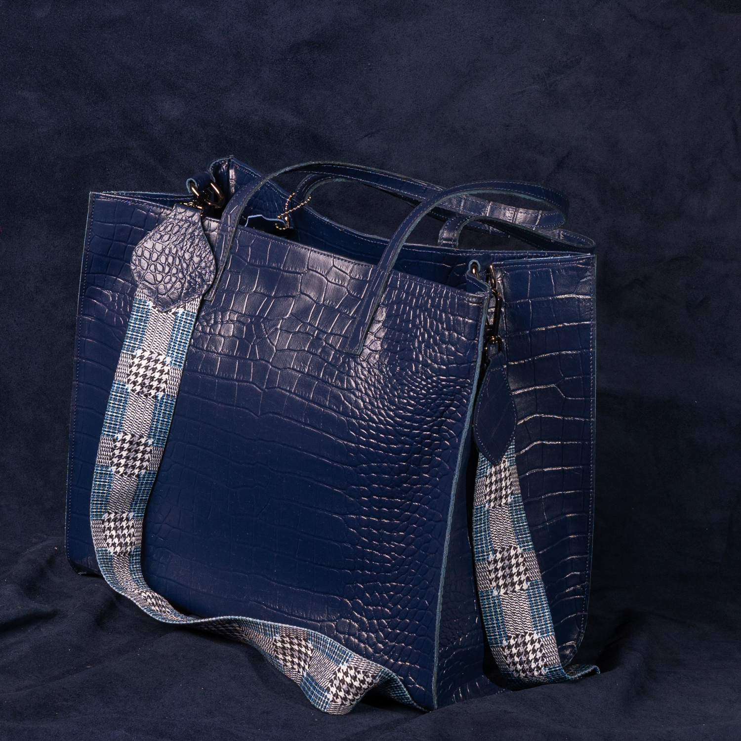 Дизайнерска чанта - Blue LUXARINA - 5011-41 - 